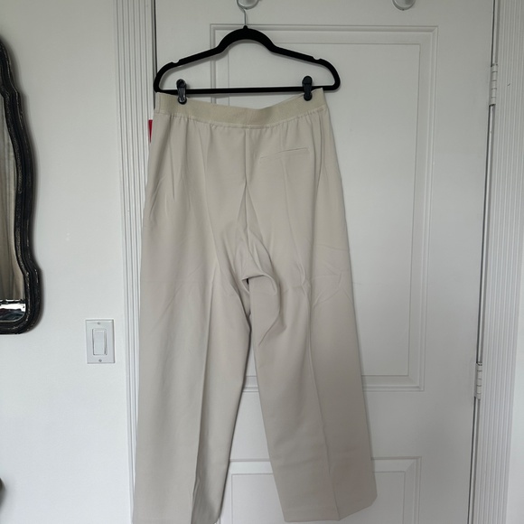 Spanx Carefree Crepe Trouser with No Show Coverage - Picture 5 of 10